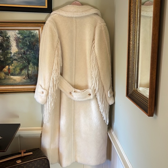 Max Mara Fall Winter Cream Cheiti Alpaca Fur Teddy Coat Jacket Fringe L XL - Picture 14 of 17